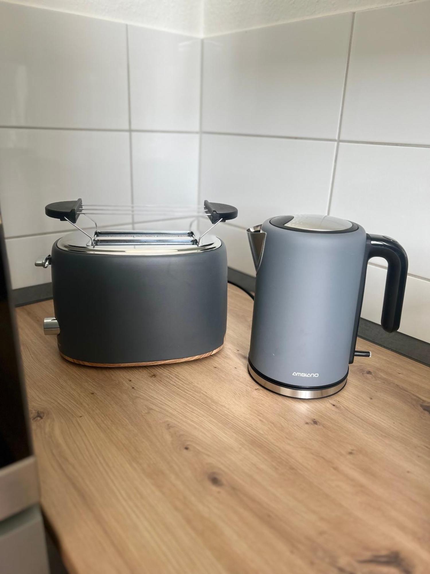 Mintara Komfort Mit Grill -terrasse, Sky Und Parkplatz Magdeburg